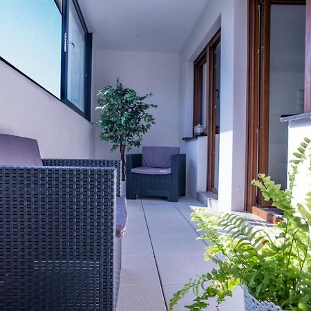 Apartment In The City Center Wrocław Buitenkant foto